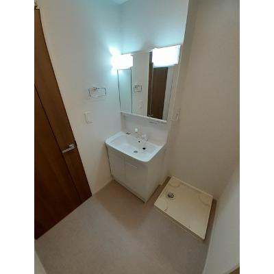 ロカルモラン　Ｂ 103【管理NO：1-026895402-01030】 ★家具家電は申し込み後に搬入します★ ★2026年09月中旬入居可能★の物件画像