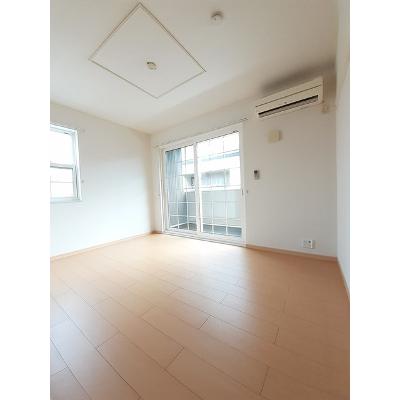 サントアールさち 105【管理NO：1-015499101-01040】 ★家具家電は申し込み後に搬入します★の物件画像