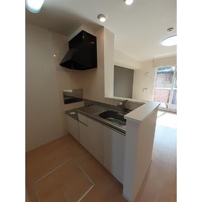 カサラン 102【管理NO：1-021307101-01020】 ★家具家電は申し込み後に搬入します★ ★2026年09月中旬入居可能★の物件画像