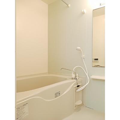 シャイニング　スマイル２ 103【管理NO：1-018977102-01030】 ★家具家電は申し込み後に搬入します★の物件画像