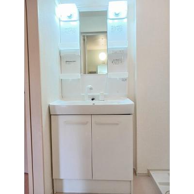 シャイニング　スマイル２ 103【管理NO：1-018977102-01030】 ★家具家電は申し込み後に搬入します★の物件画像
