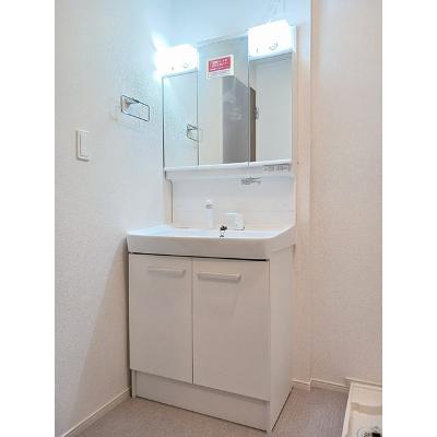 ロイヤルガーデン　フーア　Ａ 103【管理NO：1-027402301-01030】 ★家具家電は申し込み後に搬入します★の物件画像