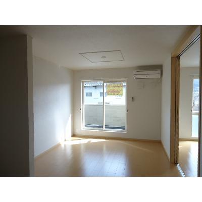 ブリーズ 203【管理NO：1-016228401-02030】 ★家具家電は申し込み後に搬入します★ ★2026年09月中旬入居可能★の物件画像