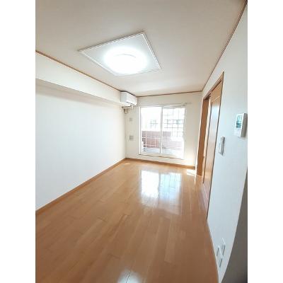 メゾン　ポム　Ａ 202【管理NO：1-013245101-02020】 ★家具家電は申し込み後に搬入します★の物件画像