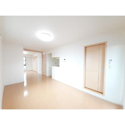 ラインハイム足立山Ａ 303【管理NO：1-016872101-03030】 ★家具家電は申し込み後に搬入します★ ★2026年09月中旬入居可能★の物件画像