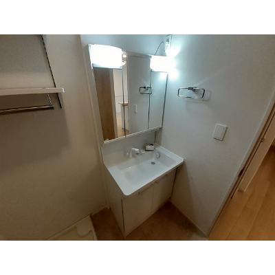 シャンベルジュ　依井Ⅱ 101【管理NO：1-027426202-01010】 ★家具家電は申し込み後に搬入します★の物件画像