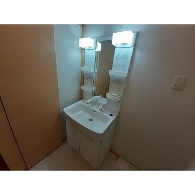 ヴィラ・サクラⅡ 102【管理NO：1-016051901-01020】 ★家具家電は申し込み後に搬入します★の物件画像