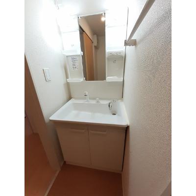 ＢｒｕｎｏⅡ 102【管理NO：1-021759301-01020】 ★家具家電は申し込み後に搬入します★ ★2026年09月下旬入居可能★の物件画像