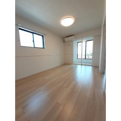 ソル　カミーノ　ドス 101【管理NO：1-026007102-01010】 ★家具家電は申し込み後に搬入します★ ★2026年09月下旬入居可能★の物件画像