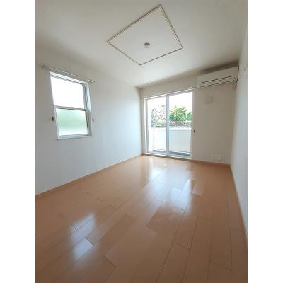 ルピナスＢ 102【管理NO：1-016998802-01020】 ★家具家電は申し込み後に搬入します★の物件画像