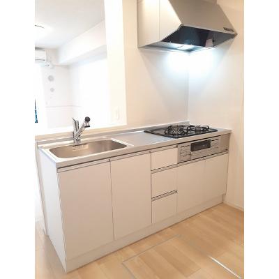 グランブルー　Ｄ 105【管理NO：1-027347504-01050】 ★家具家電は申し込み後に搬入します★の物件画像