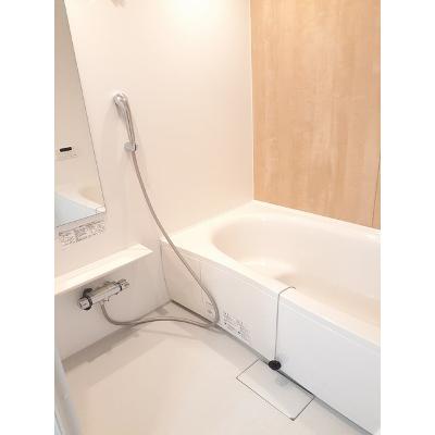 グランブルー　Ｄ 105【管理NO：1-027347504-01050】 ★家具家電は申し込み後に搬入します★の物件画像