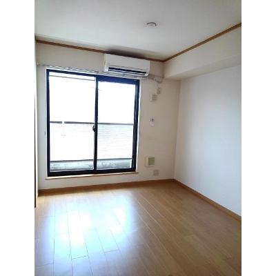 ヌーベル・オーブＡ 203【管理NO：1-012848601-02030】 ★家具家電は申し込み後に搬入します★の物件画像