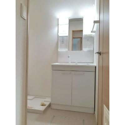 サンフラワー白崎 101【管理NO：1-020694501-01010】 ★家具家電は申し込み後に搬入します★ ★2026年09月中旬入居可能★の物件画像