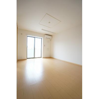 ルシード　Ⅱ 201【管理NO：1-019140802-02010】 ★家具家電は申し込み後に搬入します★ ★2026年09月中旬入居可能★の物件画像
