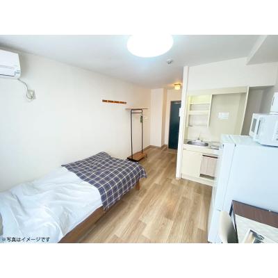 ユニオンマンスリー横浜・白楽５　309　1R・シングル☆◆インターネット固定回線（有線）無料の部屋◆【禁煙ルーム】安心の宅配ボックス＆モニター付きインターフォン完備！デスク・チェアのあるお部屋の物件画像