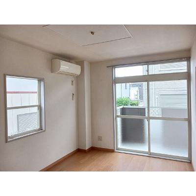 アクティブＹ 101【管理NO：1-004208001-01010】 ★家具家電は申し込み後に搬入します★ ★2026年09月中旬入居可能★の物件画像
