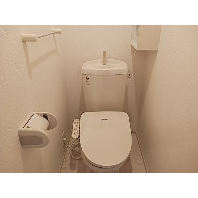 ベベ・フォセット 201【管理NO：1-018555801-02010】 ★家具家電は申し込み後に搬入します★の物件画像