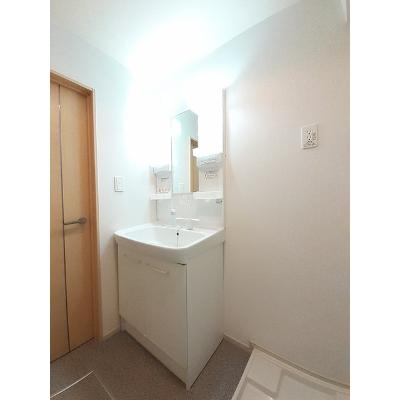 サニーコッティＢ 203【管理NO：1-019424502-02030】 ★家具家電は申し込み後に搬入します★ ★2026年09月中旬入居可能★の物件画像