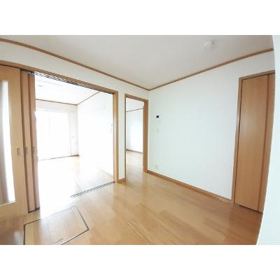 クレストール２４Ｃ 102【管理NO：1-013412601-01020】 ★家具家電は申し込み後に搬入します★の物件画像