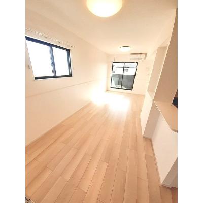 エアリーＢ 202【管理NO：1-027055202-02020】 ★家具家電は申し込み後に搬入します★の物件画像
