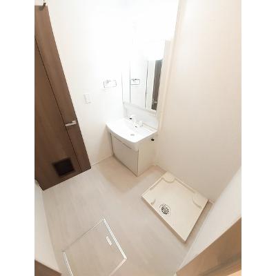 エアリーＢ 202【管理NO：1-027055202-02020】 ★家具家電は申し込み後に搬入します★の物件画像