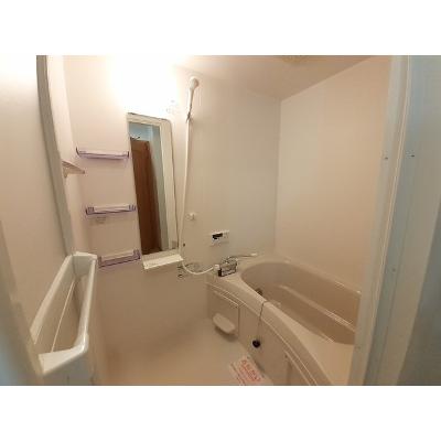フォレストヴィラ 113【管理NO：1-013986901-01030】 ★家具家電は申し込み後に搬入します★の物件画像