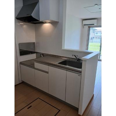 エスポワール 102【管理NO：1-099313301-01020】 ★家具家電は申し込み後に搬入します★ ★2026年09月中旬入居可能★の物件画像