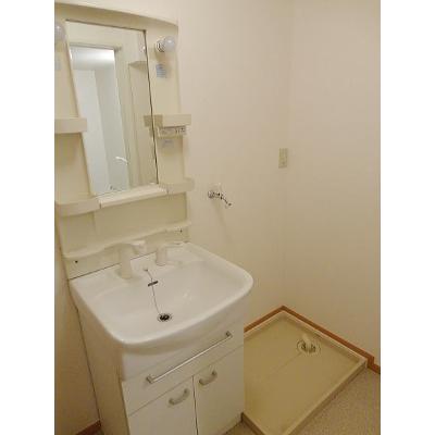 グランドゥール 102【管理NO：1-012449401-01020】 ★家具家電は申し込み後に搬入します★ ★2026年09月下旬入居可能★の物件画像