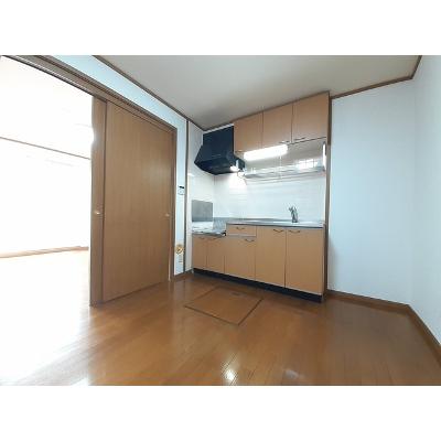サンライト　ヒルズ 101【管理NO：1-010498301-01010】 ★家具家電は申し込み後に搬入します★の物件画像