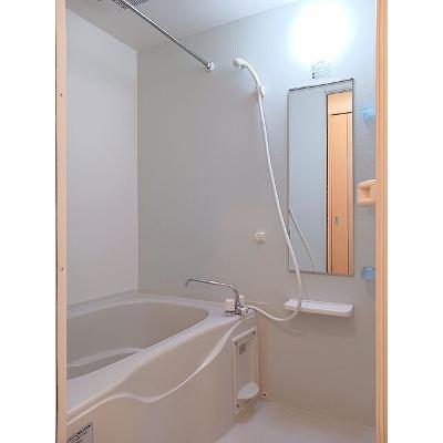 セレーノＦ 205【管理NO：1-018645801-02040】 ★家具家電は申し込み後に搬入します★の物件画像