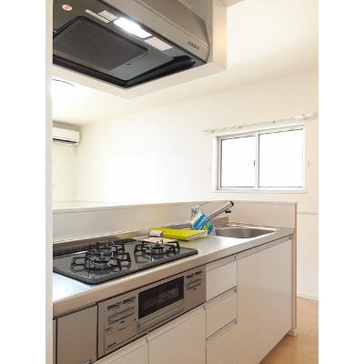 サン・パラストⅢ 101【管理NO：1-023704001-01010】 ★家具家電は申し込み後に搬入します★ ★2026年09月上旬入居可能★の物件画像