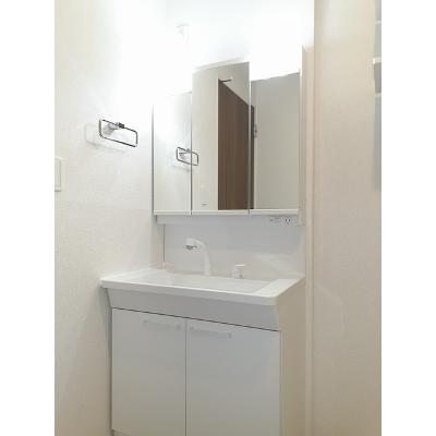 ファスファラス 205【管理NO：1-026848301-02040】 ★家具家電は申し込み後に搬入します★ ★2026年10月上旬入居可能★の物件画像