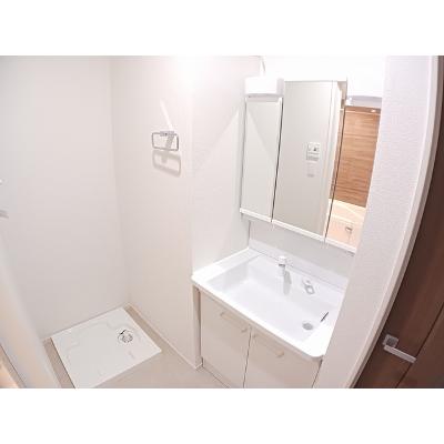 プリムローズ 203【管理NO：1-027587501-02030】 ★家具家電は申し込み後に搬入します★ ★2026年09月下旬入居可能★の物件画像