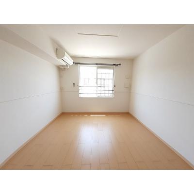 グリシーヌ１番館 202【管理NO：1-016341801-02020】 ★家具家電は申し込み後に搬入します★ ★2026年09月下旬入居可能★の物件画像