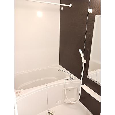 インサイドビレッジⅡ 102【管理NO：1-020111901-01020】 ★家具家電は申し込み後に搬入します★ ★2026年09月中旬入居可能★の物件画像