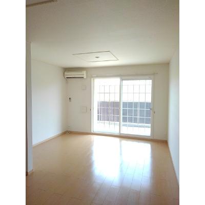 リアンヴィラージュＢ棟 101【管理NO：1-015607602-01010】 ★家具家電は申し込み後に搬入します★ ★2026年09月中旬入居可能★の物件画像