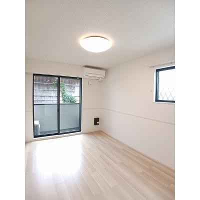 メゾン・ド・ジュネスⅡ 103【管理NO：1-026896102-01030】 ★家具家電は申し込み後に搬入します★の物件画像