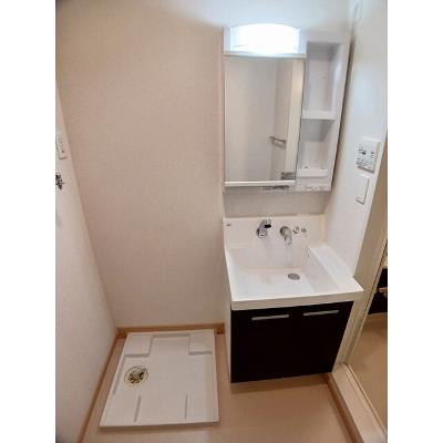 エテルナ　オクト 102【管理NO：1-019322301-01020】 ★家具家電は申し込み後に搬入します★ ★2026年10月下旬入居可能★の物件画像