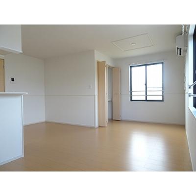 サンタ・シーマ 201【管理NO：1-019793501-02010】 ★家具家電は申し込み後に搬入します★ ★2026年09月中旬入居可能★の物件画像