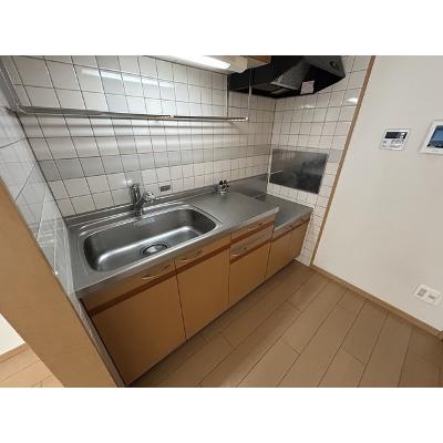 サウスヴィラ田辺 105【管理NO：1-010201401-01040】 ★家具家電は申し込み後に搬入します★ ★2026年08月下旬入居可能★の物件画像