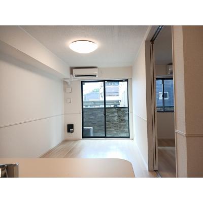 メゾン　アイランド 102【管理NO：1-027491701-01020】 ★家具家電は申し込み後に搬入します★ ★2026年10月中旬入居可能★の物件画像