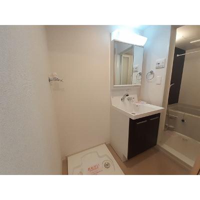 カレント 201【管理NO：1-020859501-02010】 ★家具家電は申し込み後に搬入します★ ★2026年10月上旬入居可能★の物件画像