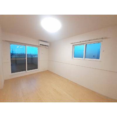 エアリーサウス 201【管理NO：1-025484901-02010】 ★家具家電は申し込み後に搬入します★ ★2026年09月中旬入居可能★の物件画像