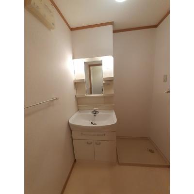 カームリーハウス 105【管理NO：1-012399001-01040】 ★家具家電は申し込み後に搬入します★ ★2026年08月下旬入居可能★の物件画像