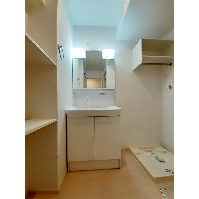 グランディール枝堀Ａ 101【管理NO：1-024110101-01010】 ★家具家電は申し込み後に搬入します★の物件画像