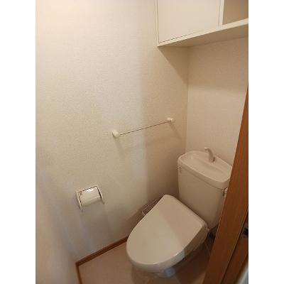 シェーン・バッハ 102【管理NO：1-012993001-01020】 ★家具家電は申し込み後に搬入します★の物件画像