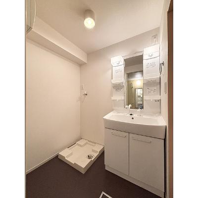 フォンテーヌＢ 201【管理NO：1-017184202-02010】 ★家具家電は申し込み後に搬入します★の物件画像