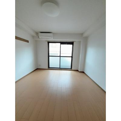 カーサ船越南 102【管理NO：1-011660301-01020】 ★家具家電は申し込み後に搬入します★ ★2026年09月中旬入居可能★の物件画像