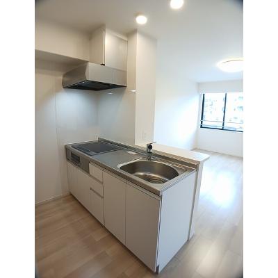 ベース 202【管理NO：1-028041101-02020】 ★家具家電は申し込み後に搬入します★の物件画像